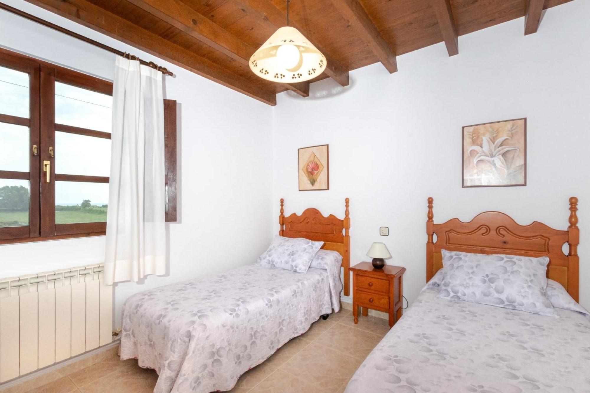 Apartamentos El Acebo Navés Екстериор снимка