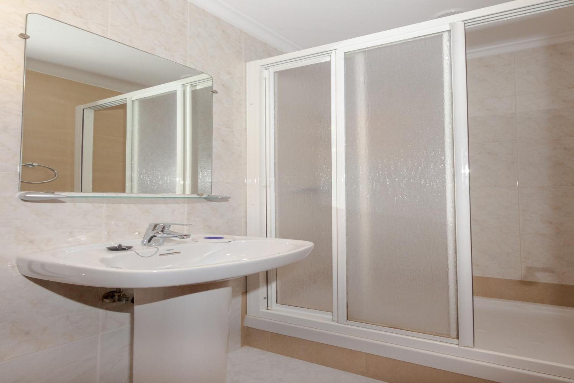 Apartamentos El Acebo Navés Екстериор снимка
