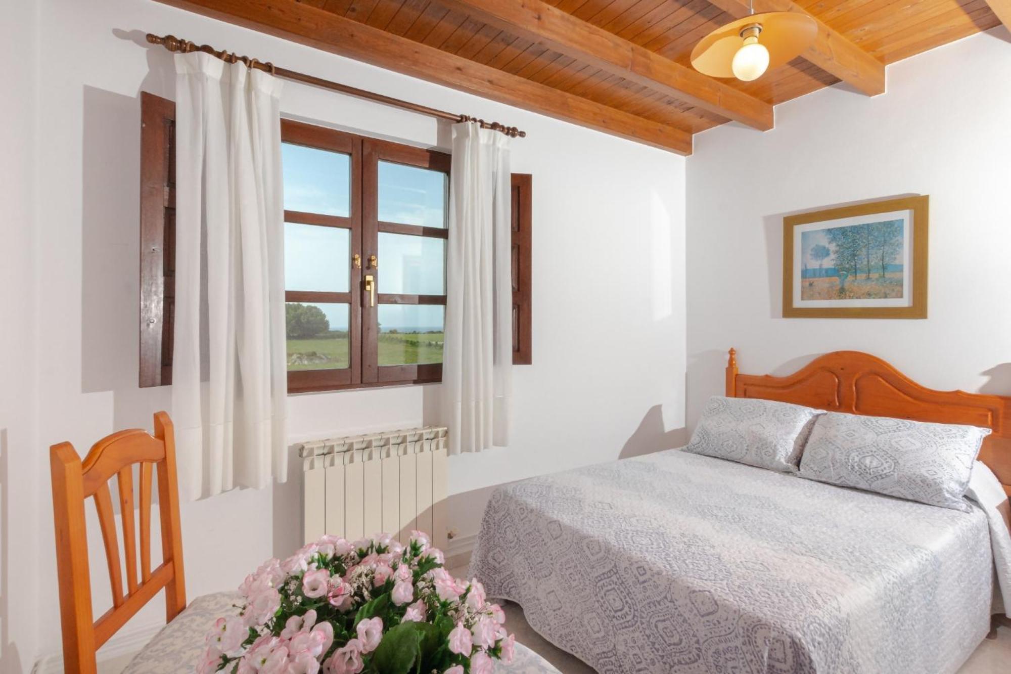 Apartamentos El Acebo Navés Екстериор снимка