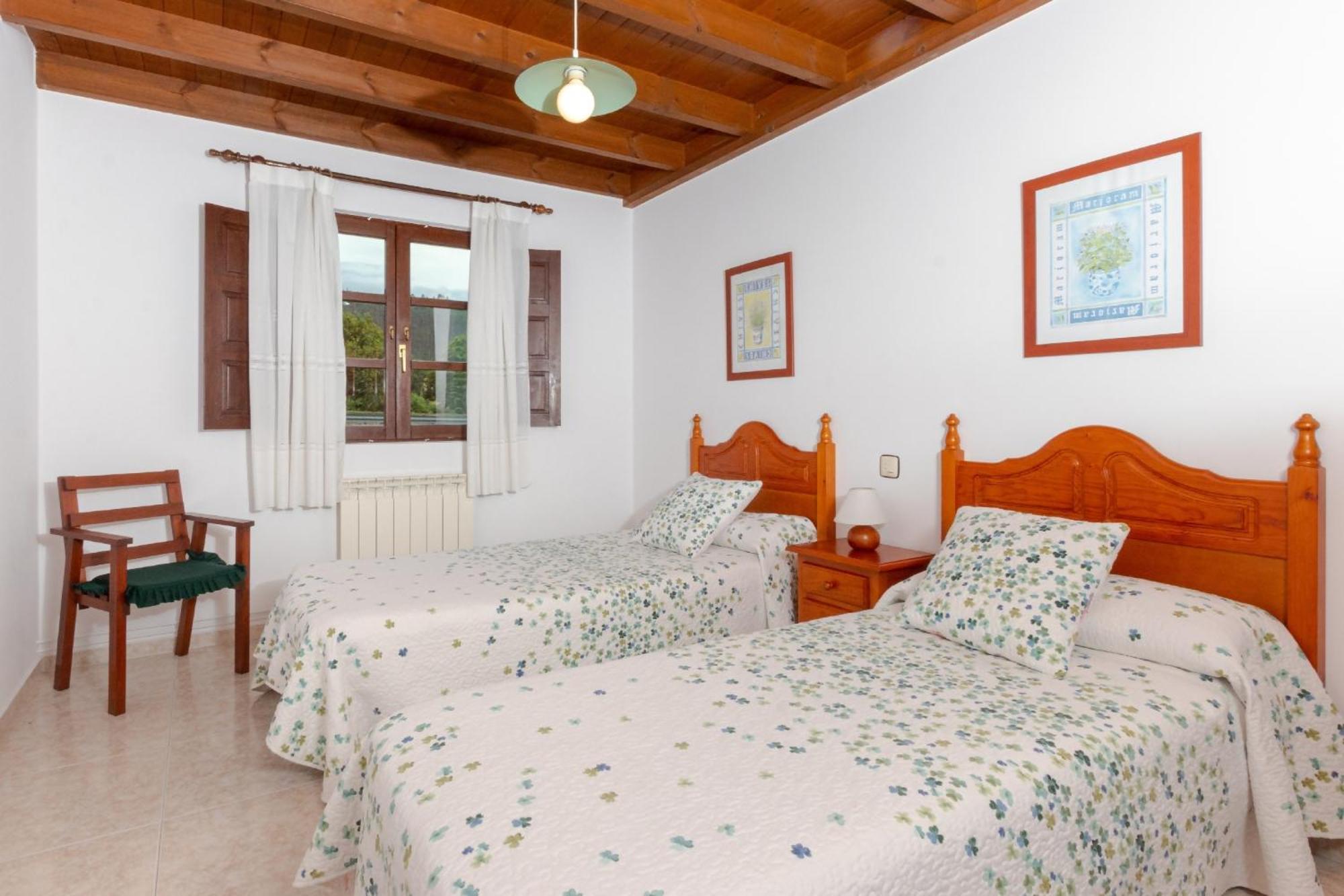 Apartamentos El Acebo Navés Екстериор снимка